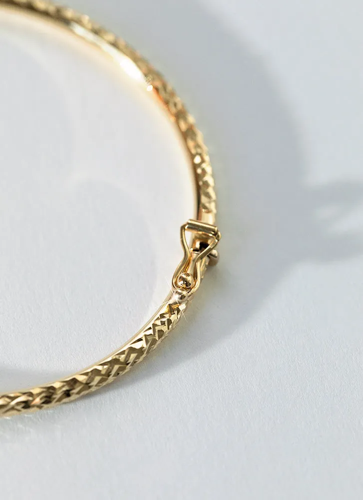 Diamond cut 3mm bangle 14k gold