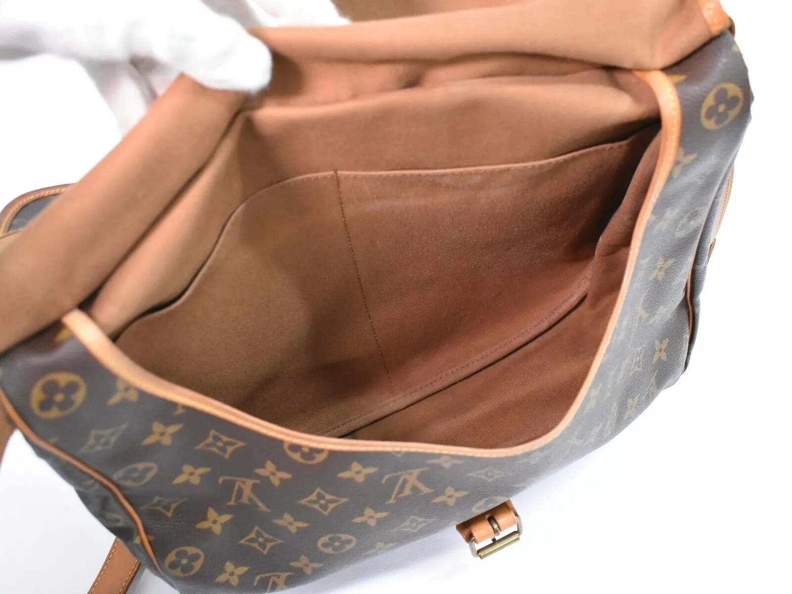 Louis Vuitton Saumur 35  Canvas Shoulder Bag (Pre-Owned)